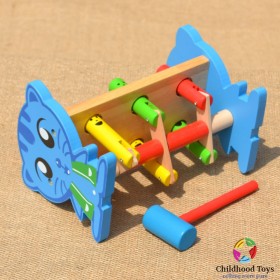 Jucarie lemn Pisica cu ciocanel si figurine colorate