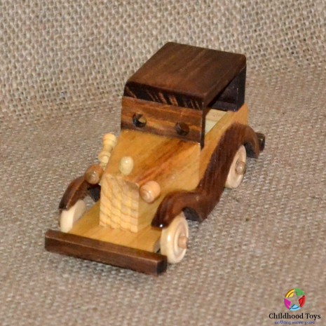 Masina din lemn de epoca tip1