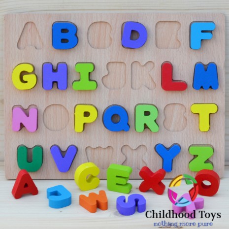 Puzzle incastru din lemn cu literele Alfabetului 3D