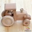 Tractor din lemn natur